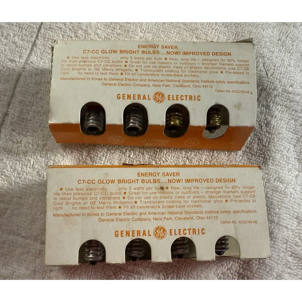 Vtg.‎ Pair of 4-Pack Christmas Lights Lamps Candelabra Base & Glow Bright Bulbs